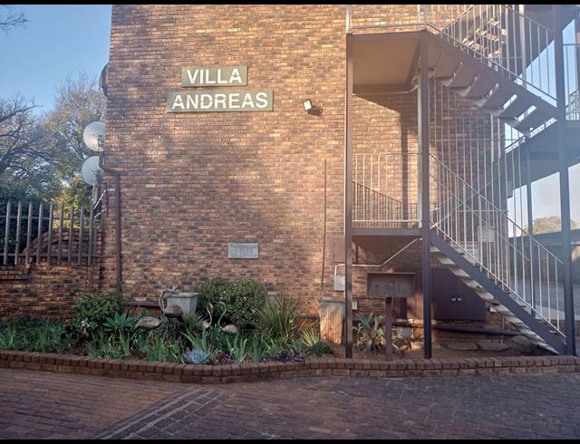 2 BEDROOM SECTIONAL TITLE FOR SALE IN BERTON PARK